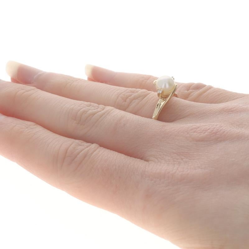 Perle Bague bypass en or jaune avec perles de culture et diamants - 14k en vente