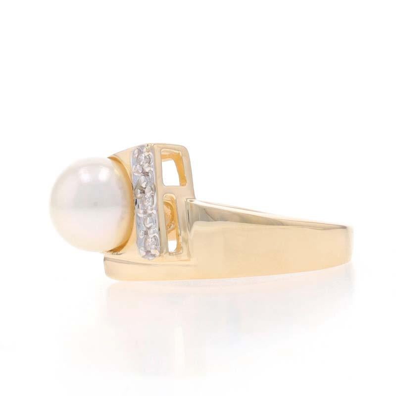 Yellow Gold Cultured Pearl Diamond Bypass Ring - 14k In Excellent Condition For Sale In Greensboro, NC