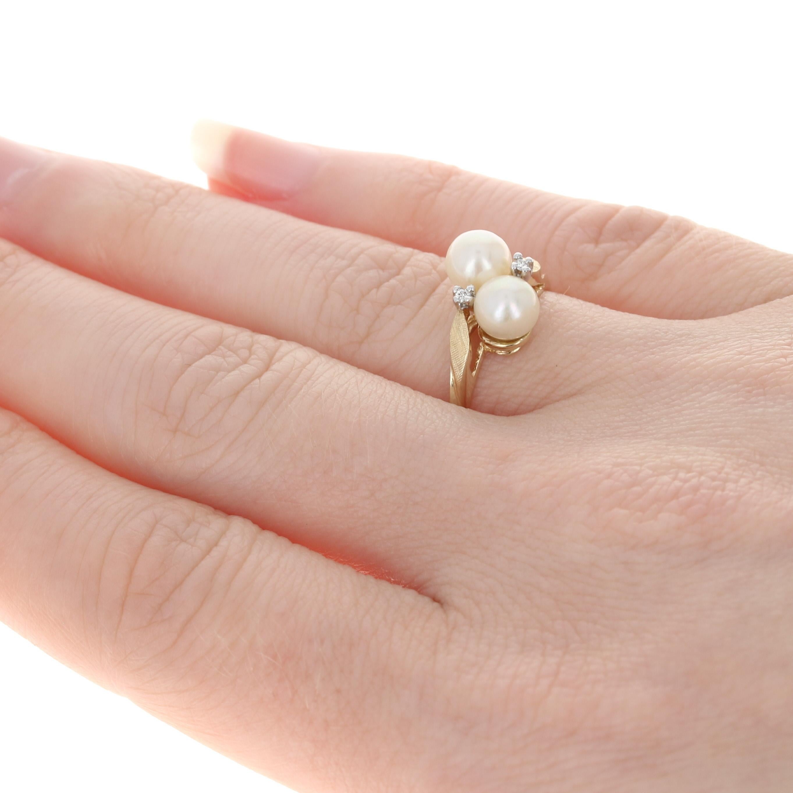 Yellow Gold Cultured Pearl & Diamond Bypass Ring, 14k Leaf Design In Excellent Condition In Greensboro, NC