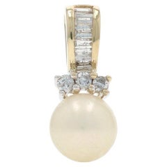 Colgante de oro amarillo con perla cultivada y diamantes - Cuenta de 10k .30ctw
