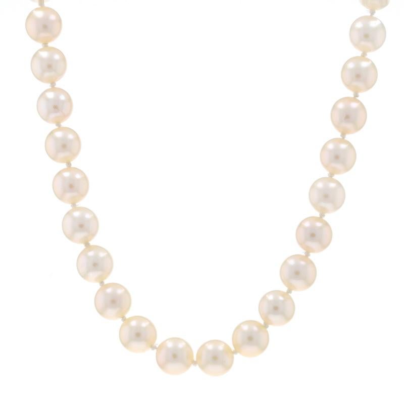 Metal Content: 14k Yellow Gold

Stone Information

Cultured Pearls
Color: Cream
Size: 7.6mm - 7.9mm

Style: Knotted Strand
Fastening Type: Fishhook Clasp

Measurements

Length: 18 1/4