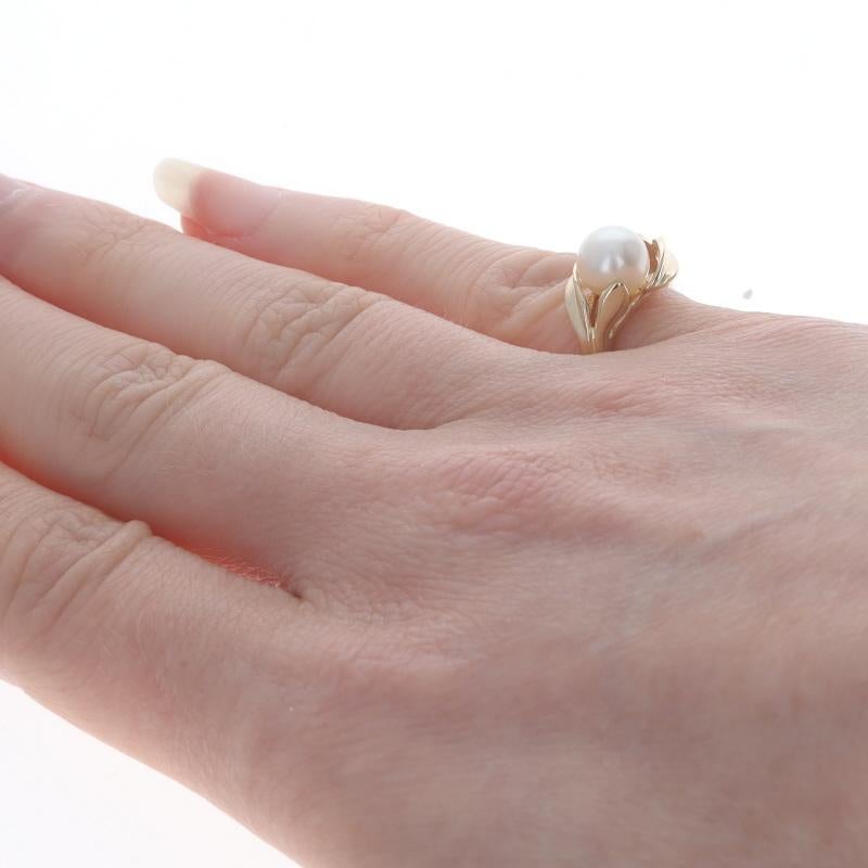Women's Yellow Gold Cultured Pearl Solitaire Bypass Ring - 14k Leaves For Sale