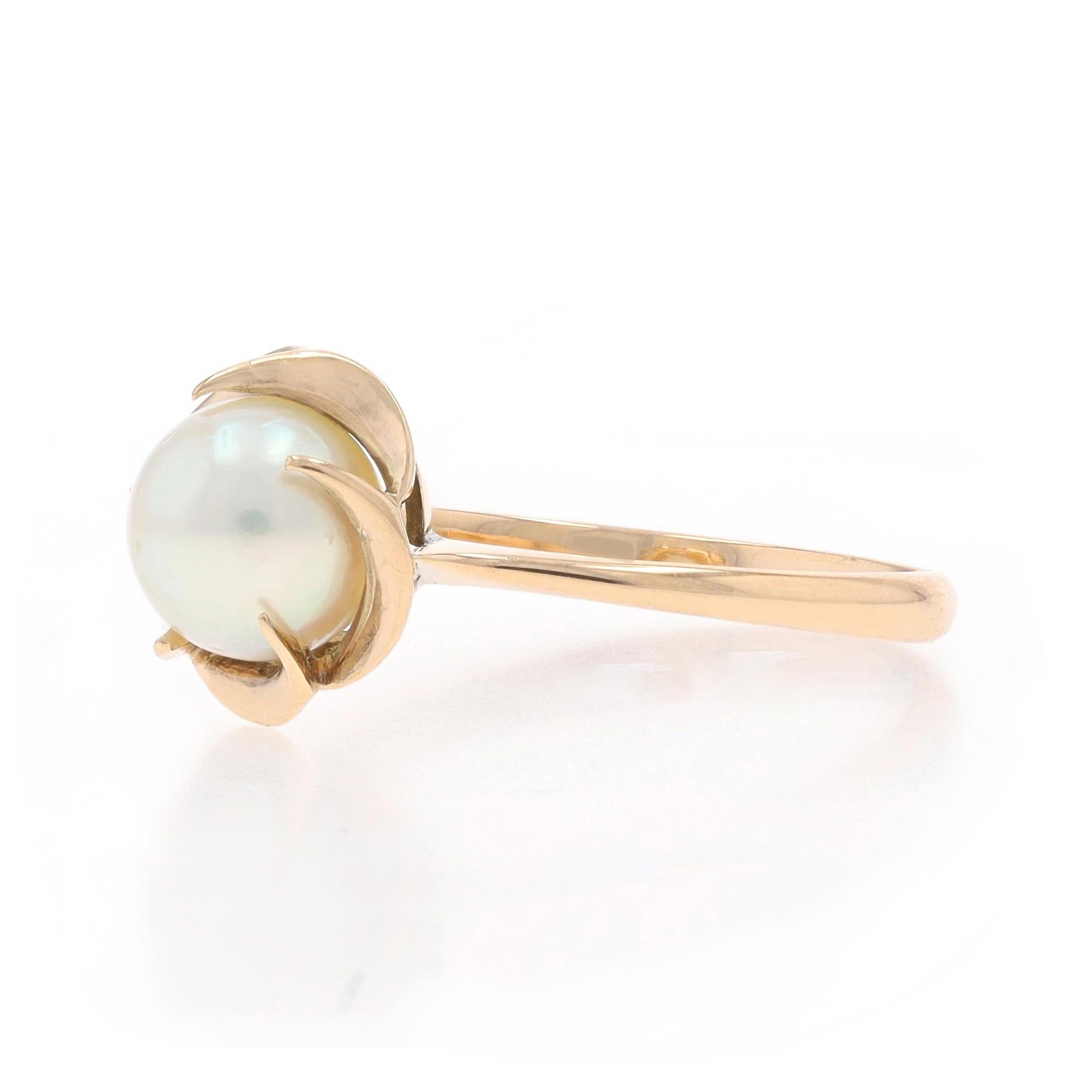Yellow Gold Cultured Pearl Solitaire Ring - 14k Floral Swirl In Excellent Condition For Sale In Greensboro, NC