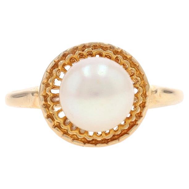 Yellow Gold Cultured Pearl Vintage Solitaire Ring - 10k