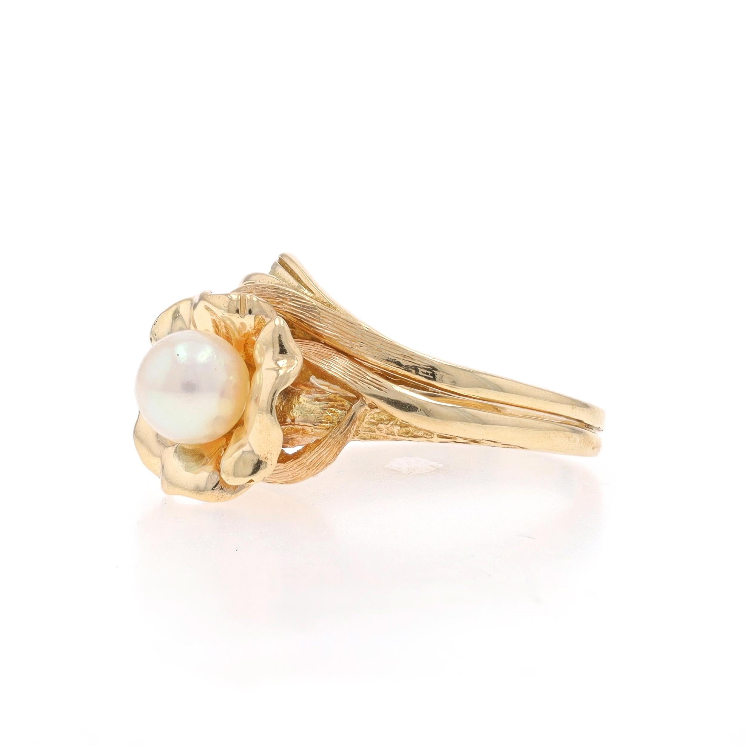 Gelbgold Zuchtperlen Vintage Solitär Ring - 14k Blume im Zustand „Hervorragend“ im Angebot in Greensboro, NC