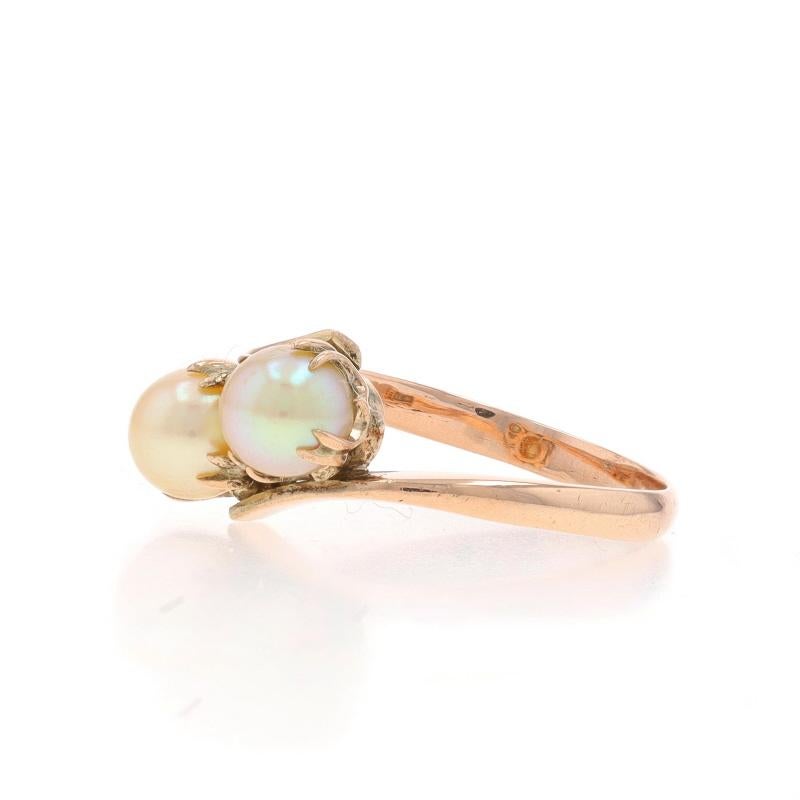 Yellow Gold Cultured Pearl Vintage Two-Stone Bypass Ring - 10k In Excellent Condition In Greensboro, NC