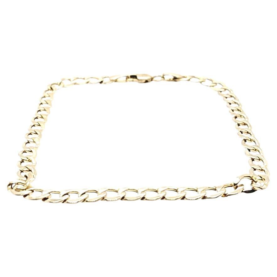 Yellow Gold Curb Link Chain Bracelet For Sale