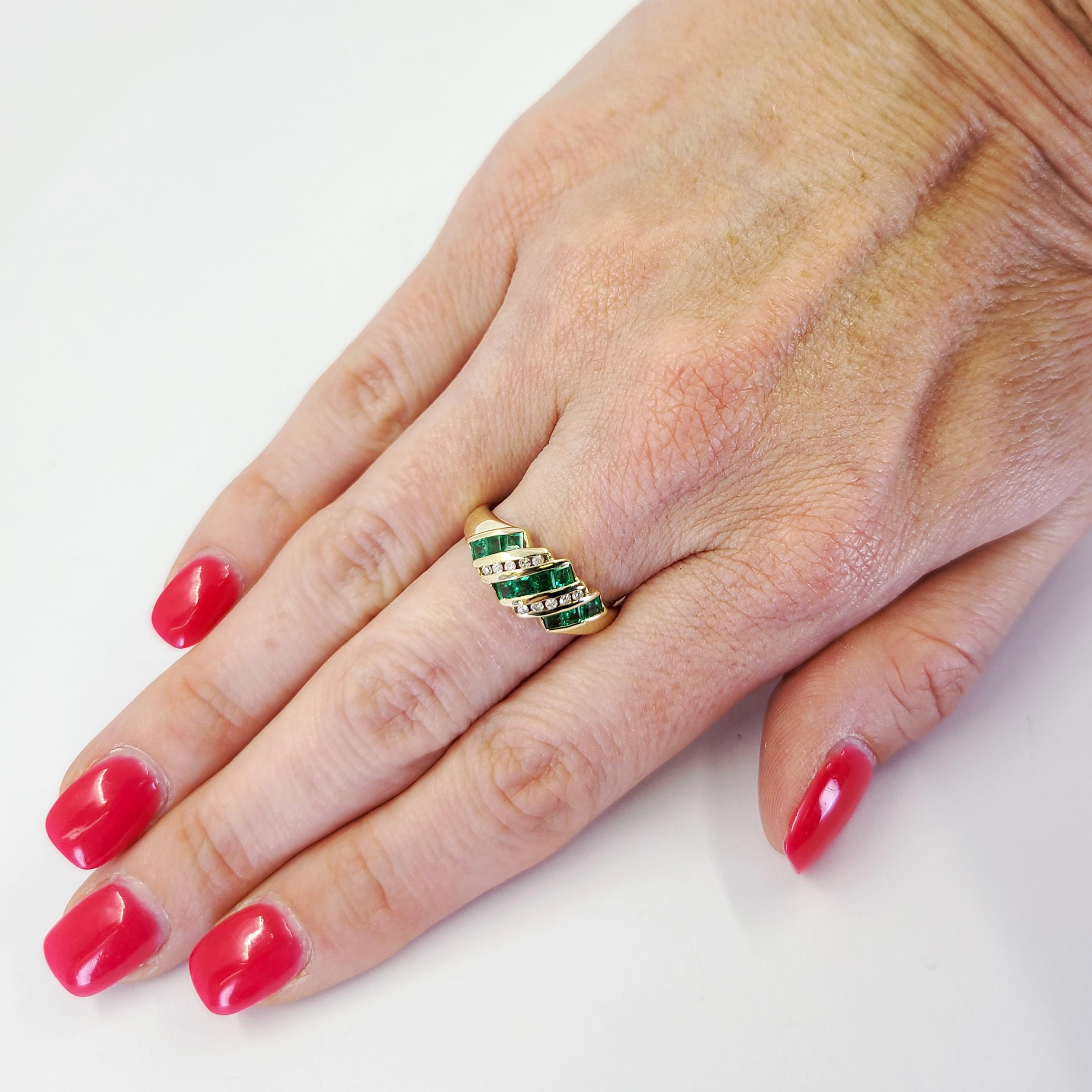 Yellow Gold Curved Emerald and Diamond Channel Band In Good Condition For Sale In Coral Gables, FL