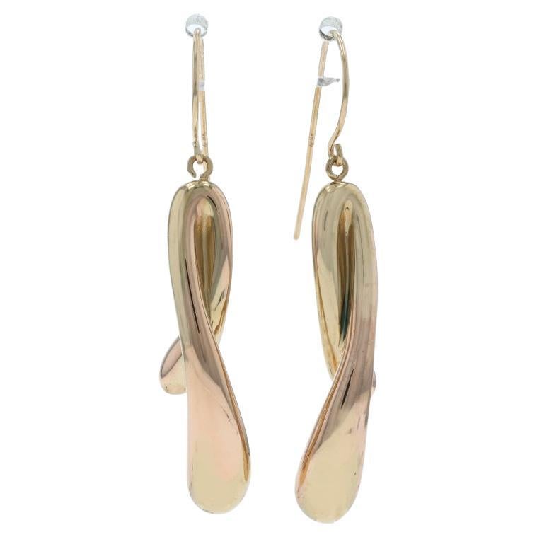 Boucles d'oreilles pendantes en or jaune 14k avec boucles incurvées en vente