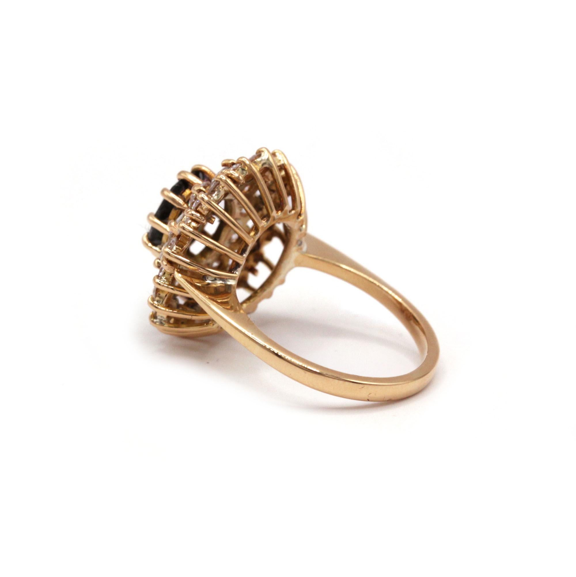 Women's Yellow Gold Daisy Ring with Sapphire and Diamonds For Sale