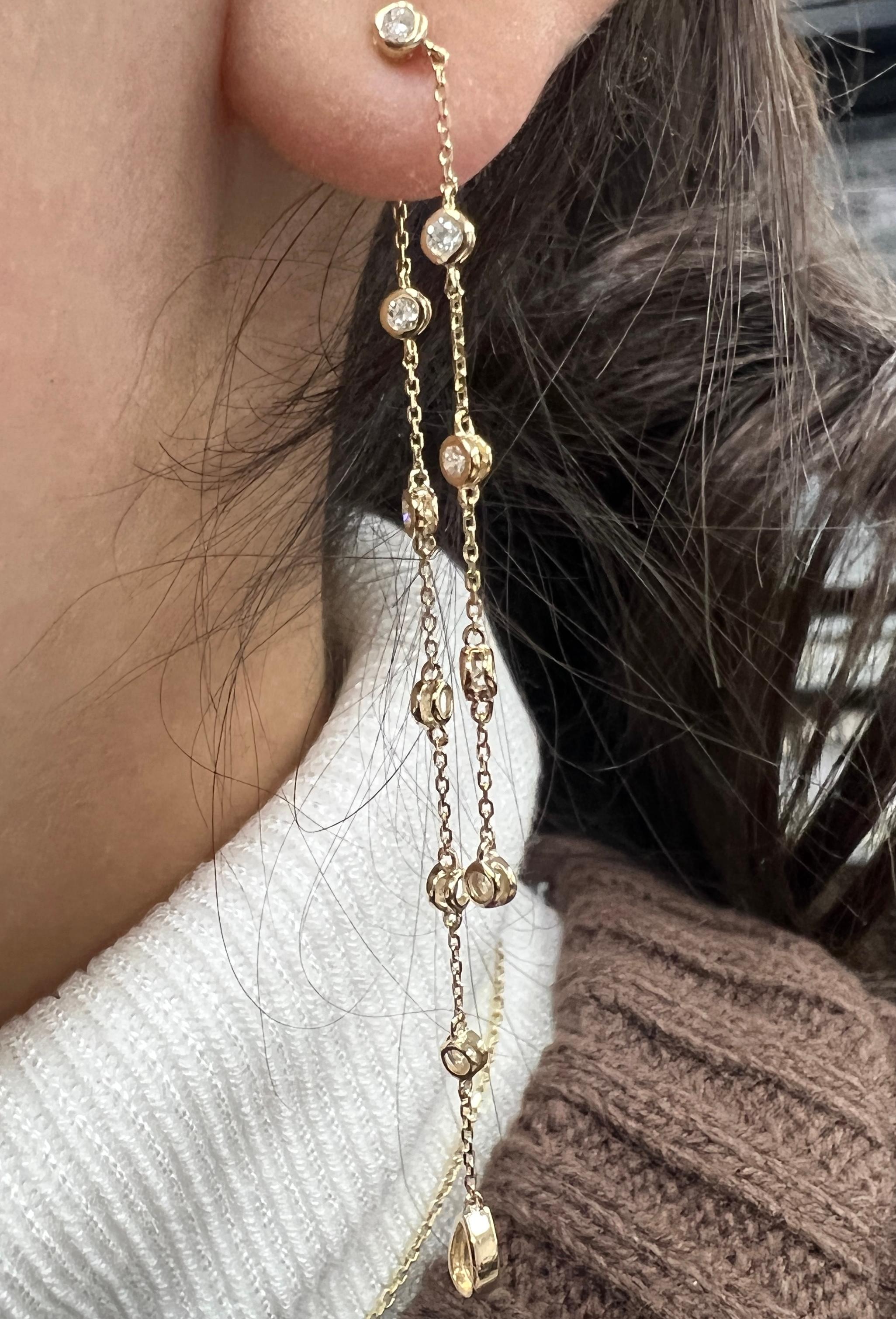 Gelbgold-Ohrhnger mit Diamanten von by The Yard im Zustand „Neu“ in Great Neck, NY