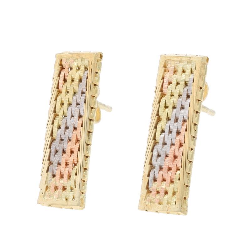 Yellow Gold Diagonal Stripe Drop Earrings 14k Basket Weave Pierced In Excellent Condition For Sale In Greensboro, NC