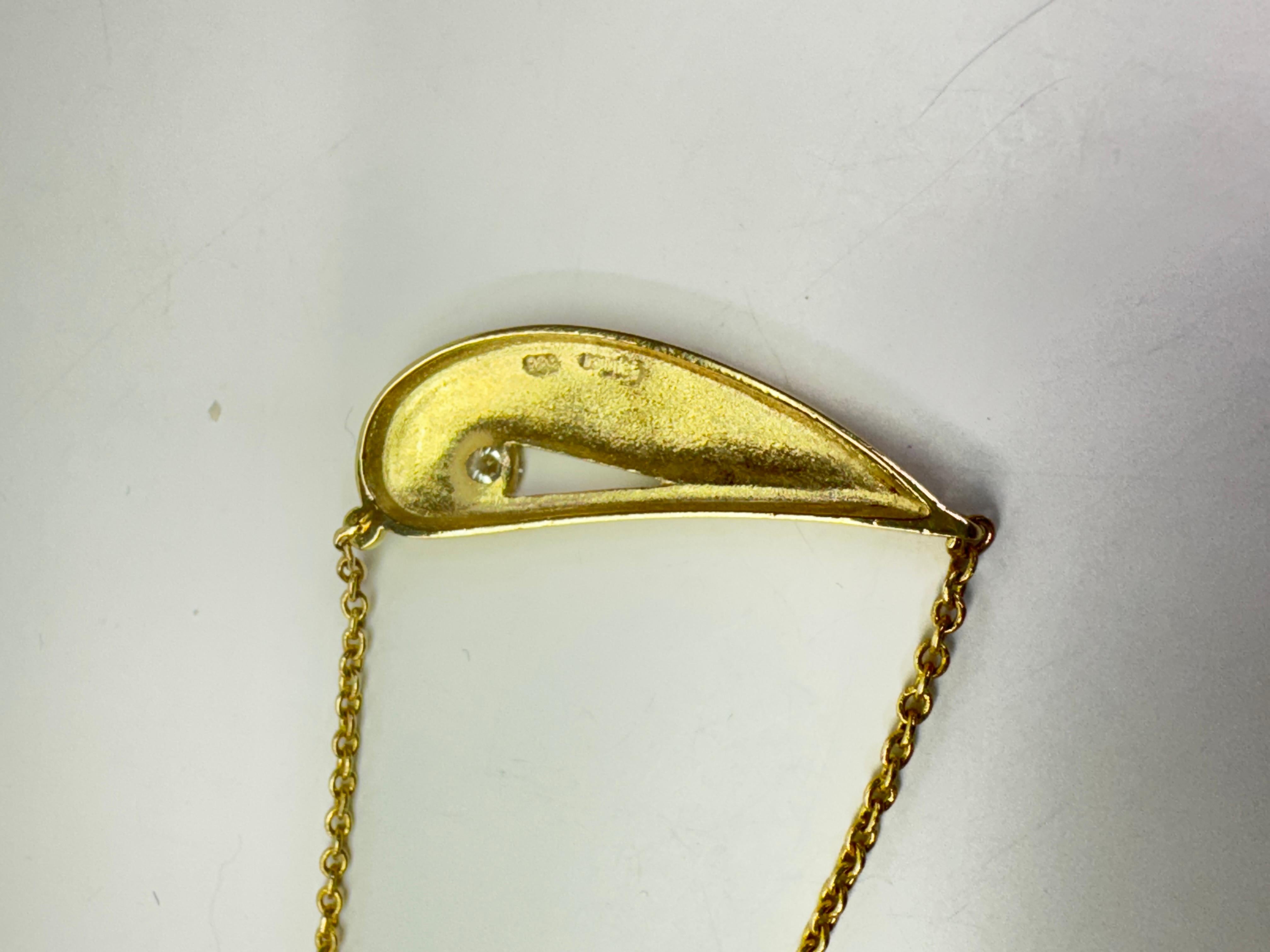 Yellow Gold Diamond Accent Organic Shape Necklace In Good Condition For Sale In Palm Desert, CA
