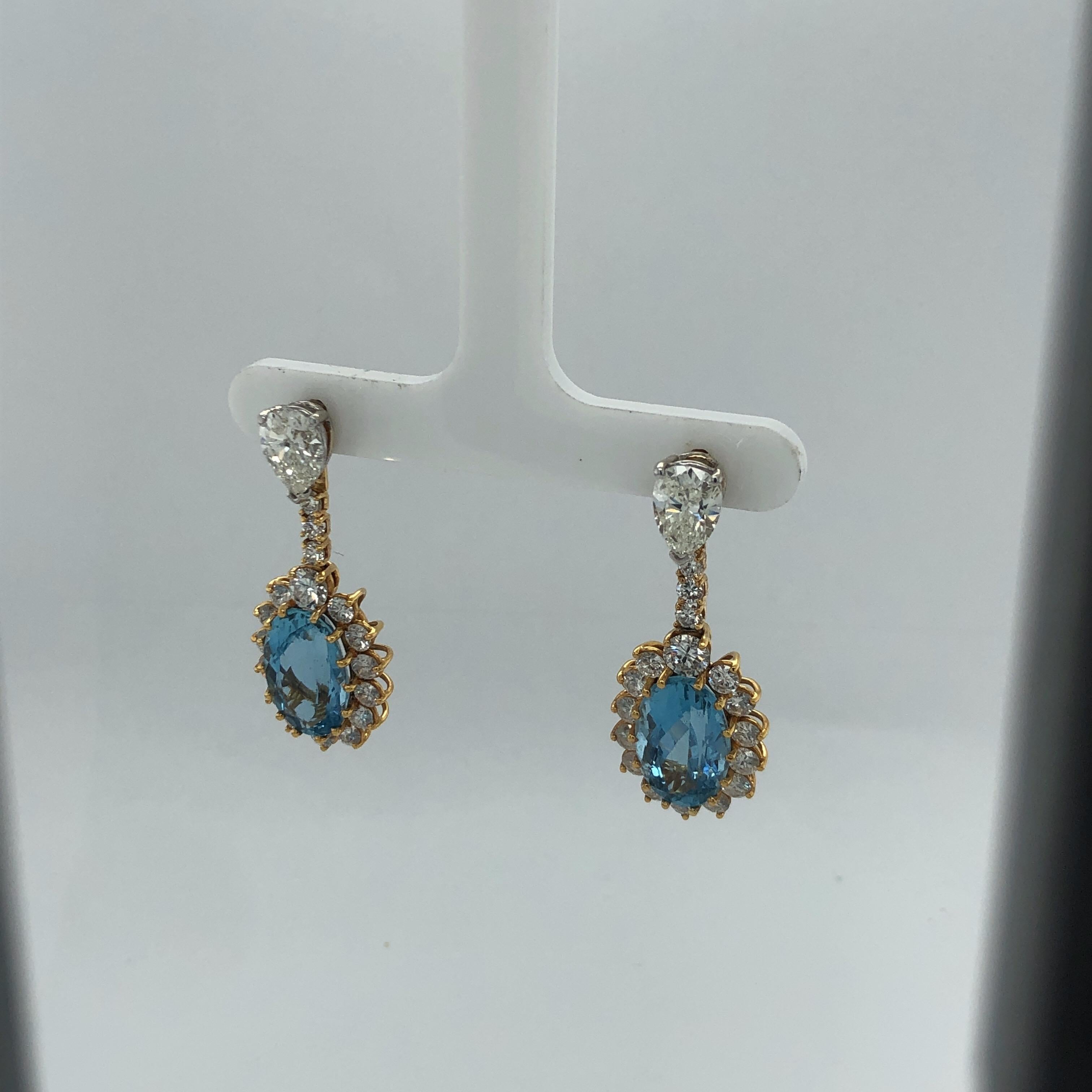 Modern Yellow Gold Diamond and Aquamarine Earrings