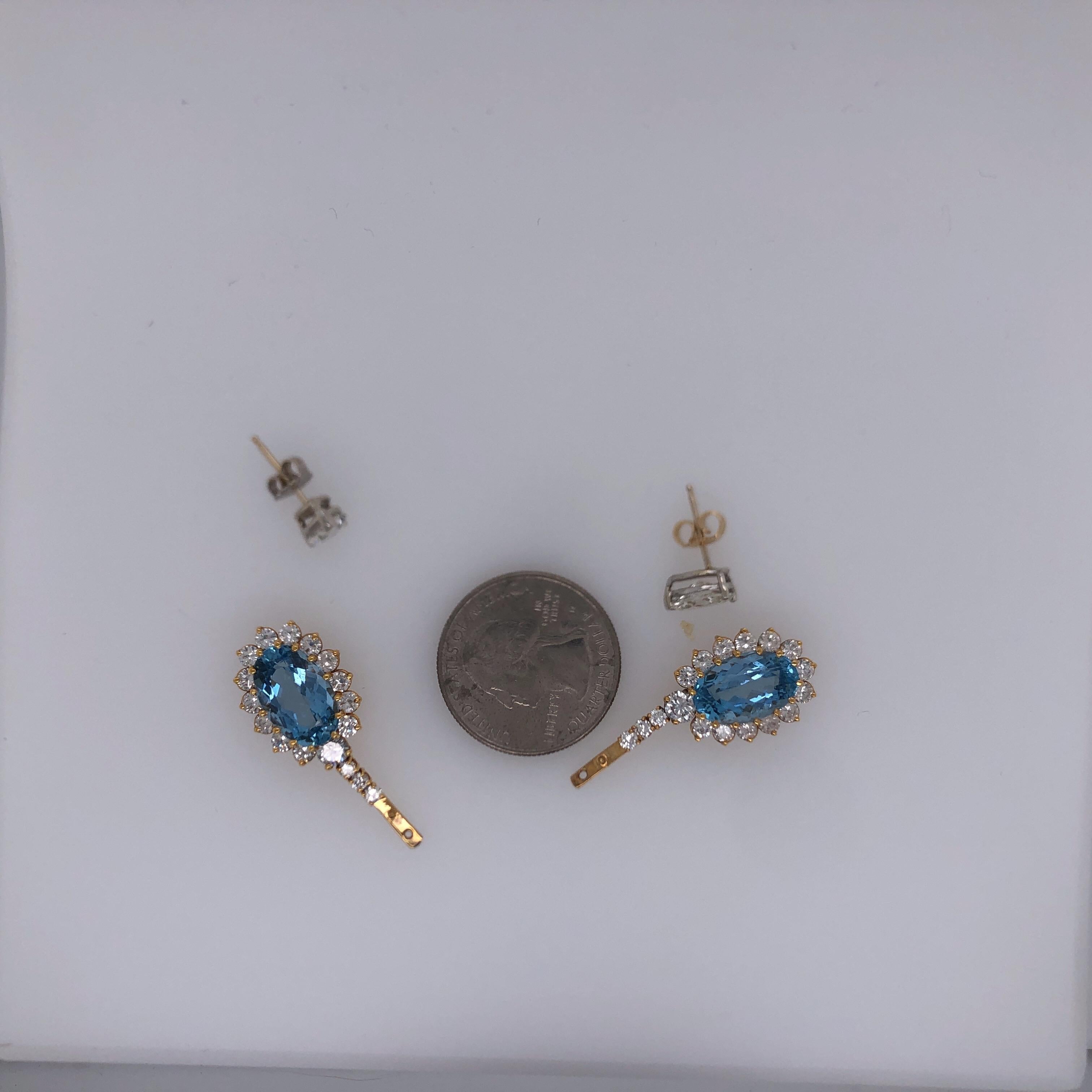 Yellow Gold Diamond and Aquamarine Earrings In Good Condition In Dallas, TX