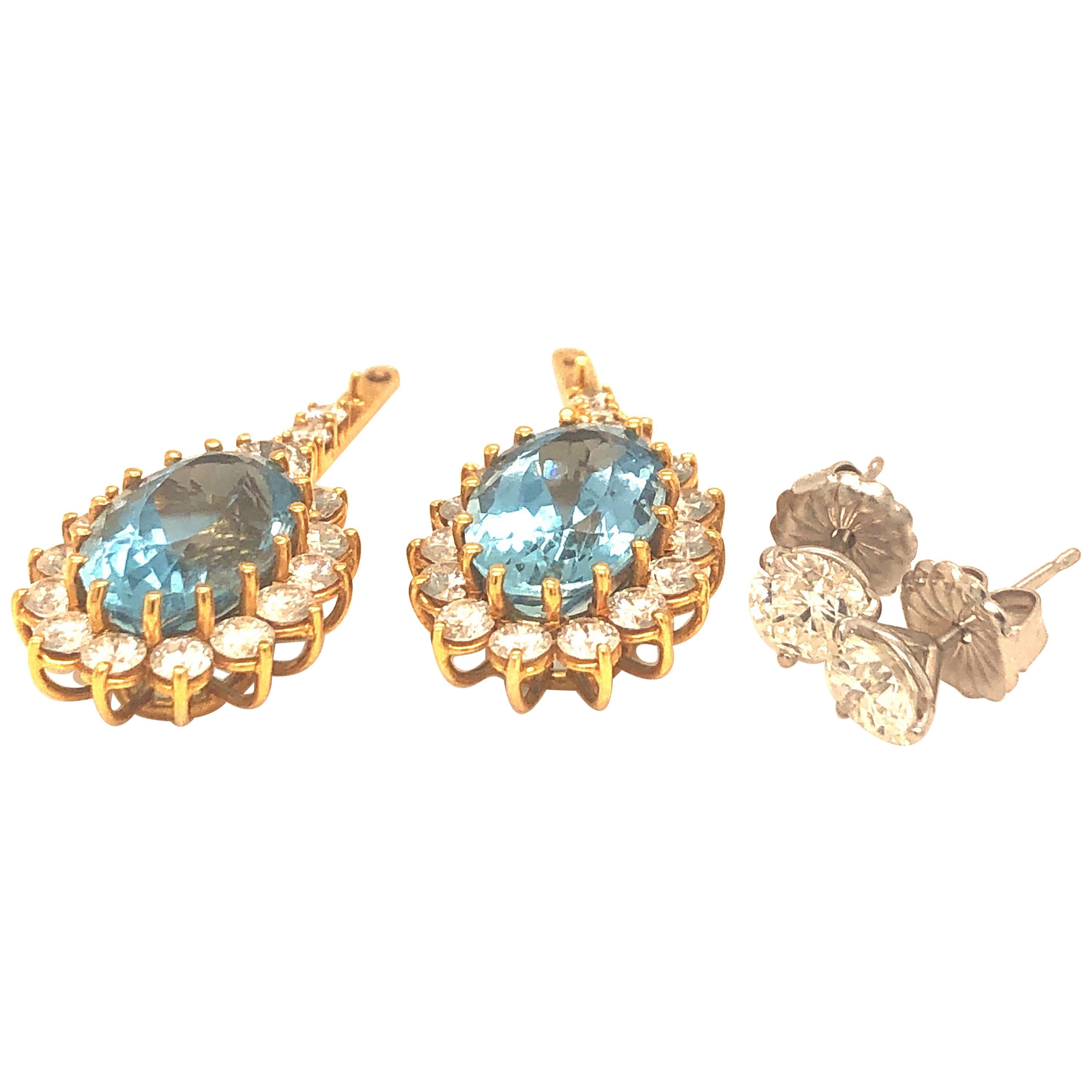 Yellow Gold Diamond and Aquamarine Earrings
