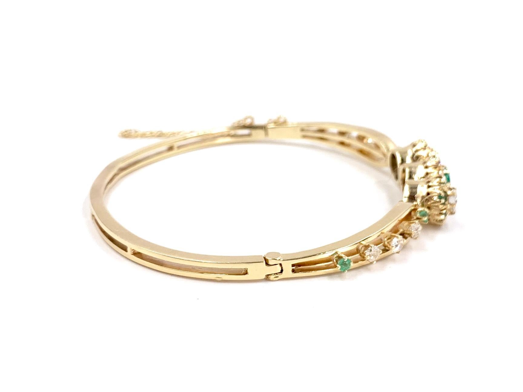 Yellow Gold Diamond and Emerald Bangle Bracelet In Good Condition In Pikesville, MD