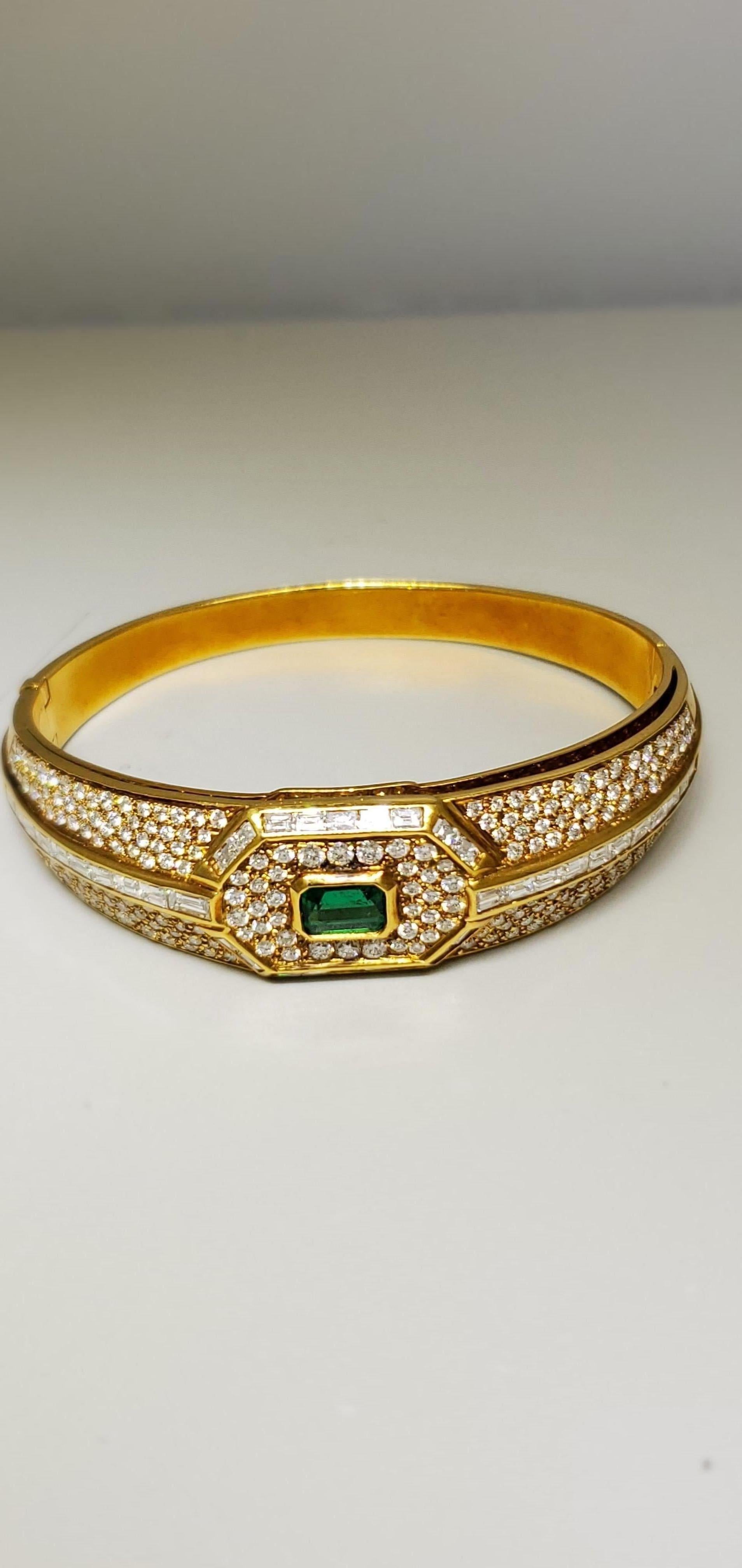 Art Deco Yellow Gold Diamond and Emerald Bangle For Sale