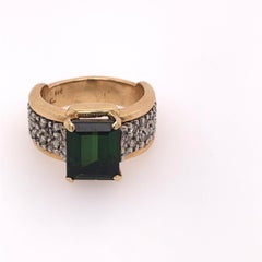 Yellow Gold Diamond and Green Tourmaline Ring