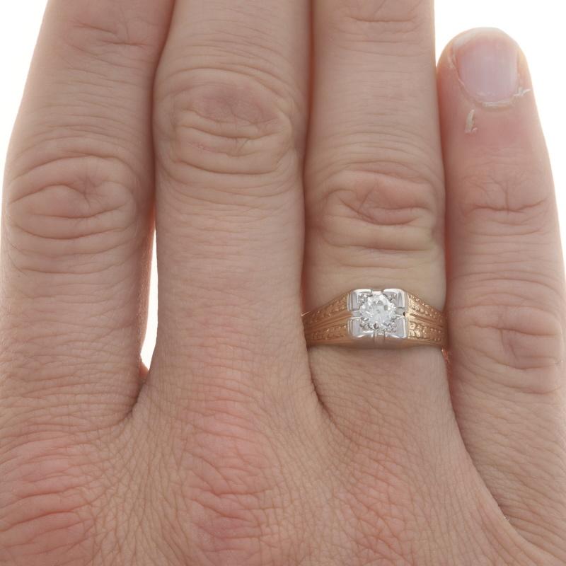 Anillo de oro amarillo con diamantes Art Decó para hombre -14k Europeo .50ct Solitario en forma de hoja de vid Corte europeo antiguo en venta