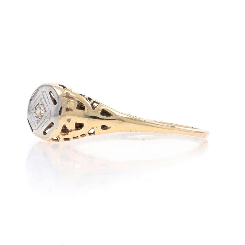Yellow Gold Diamond Art Deco Solitaire Engagement Ring - 14k Vintage Filigree In Excellent Condition For Sale In Greensboro, NC