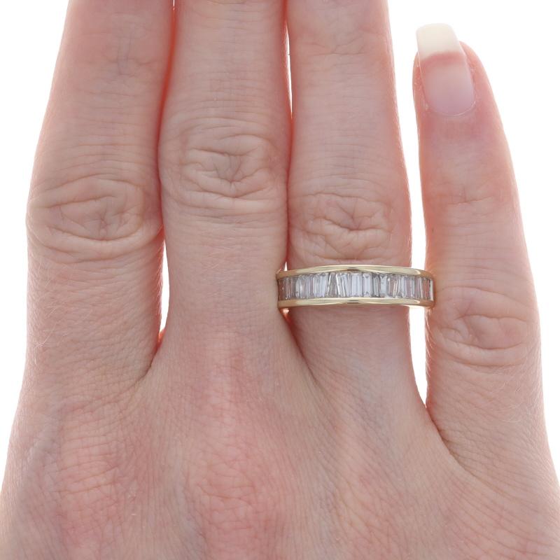 Baguette Cut Yellow Gold Diamond Band - 14k Baguette 1.00ctw Channel Set Wedding Ring Sz 7 For Sale