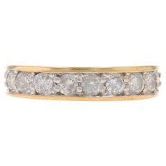 Bague en or jaune 14k avec diamant rond brillant 1.00ctw