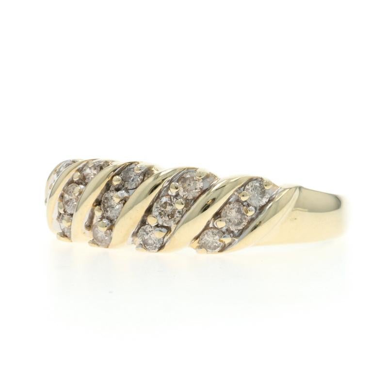 Bague en or jaune 14k avec diamant rond brillant .50ctw Excellent état - En vente à Greensboro, NC