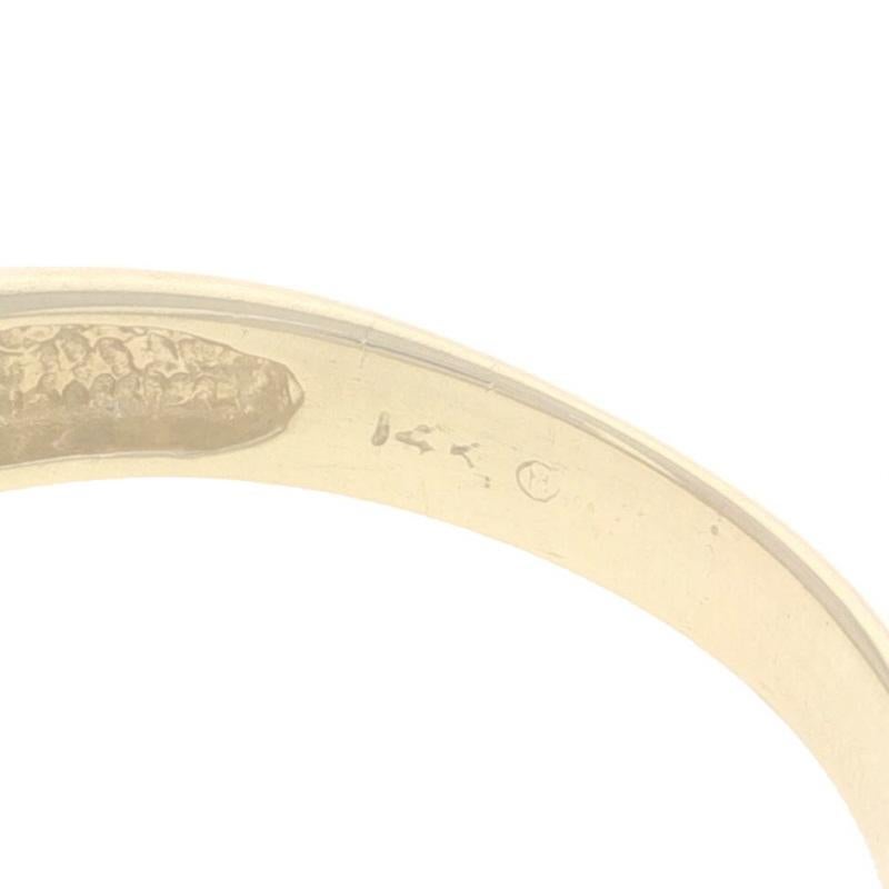 Bague en or jaune 14k avec diamant rond brillant .50ctw en vente 2