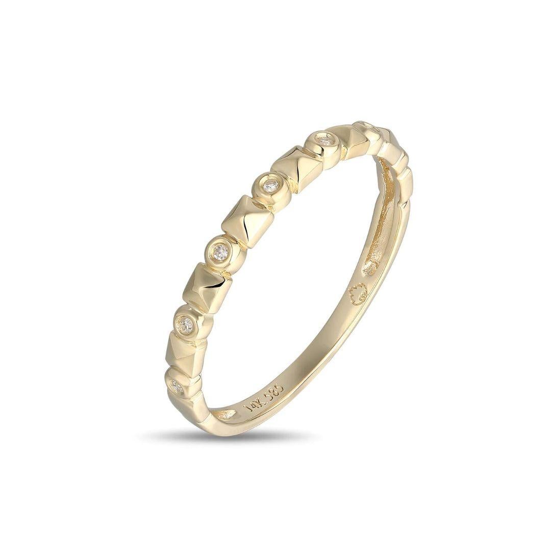 Round Cut Yellow Gold Diamond Band For Sale