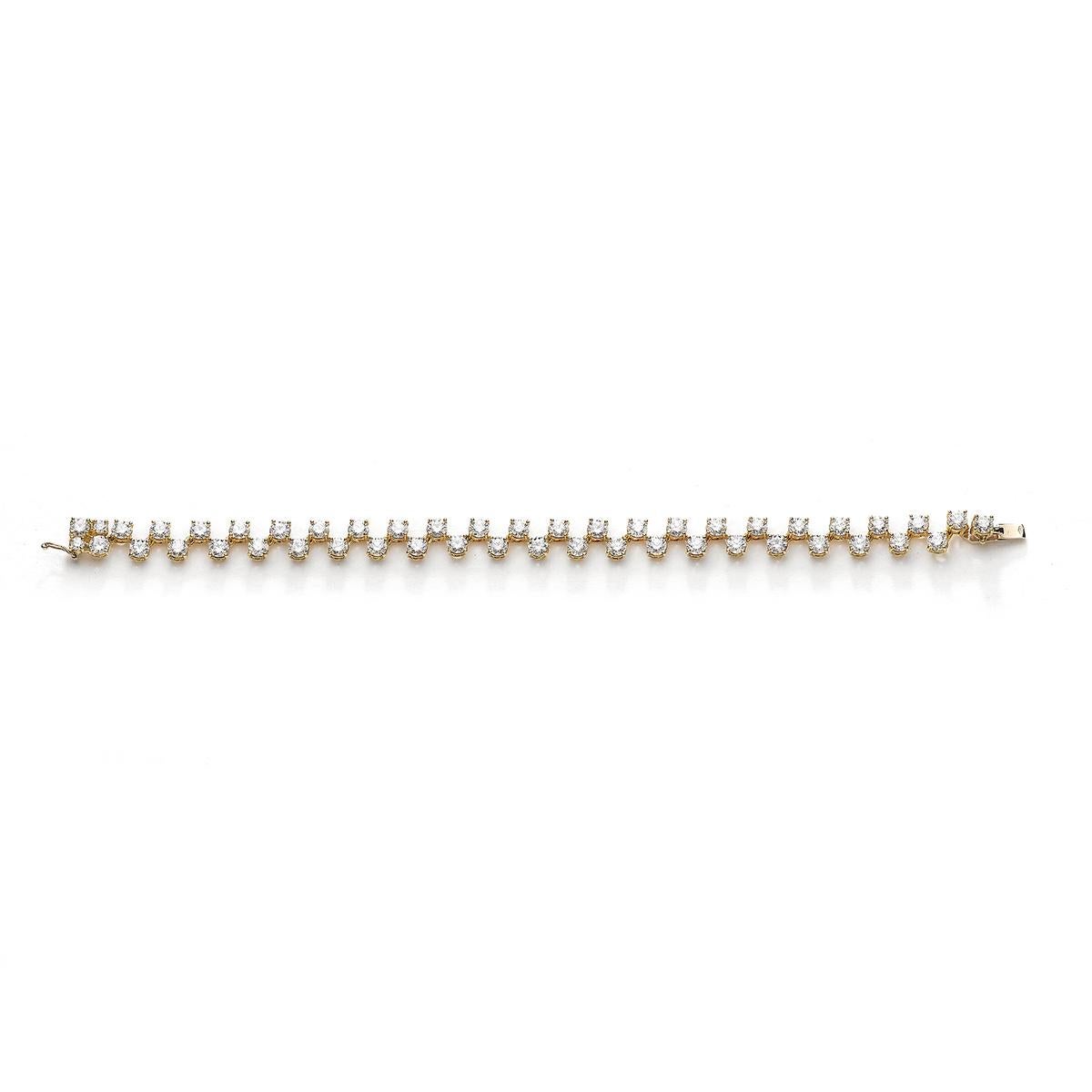 Bracelet in 18kt yellow gold set with 48 diamonds 9.21 cts