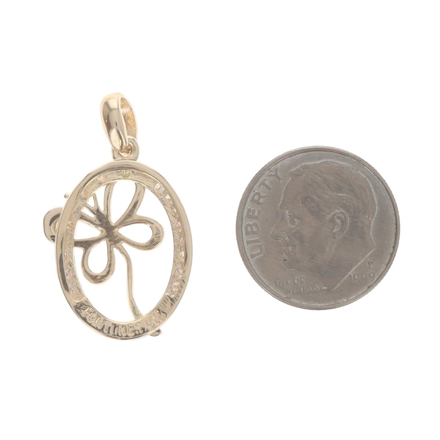 Ciondolo a farfalla in oro giallo 14k con diamante tondo Brilliante .20ctw Nature Halo In condizioni ottime in vendita a Greensboro, NC