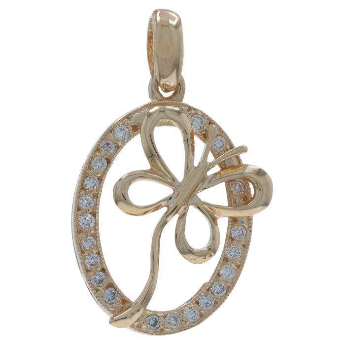 Ciondolo a farfalla in oro giallo 14k con diamante tondo Brilliante .20ctw Nature Halo