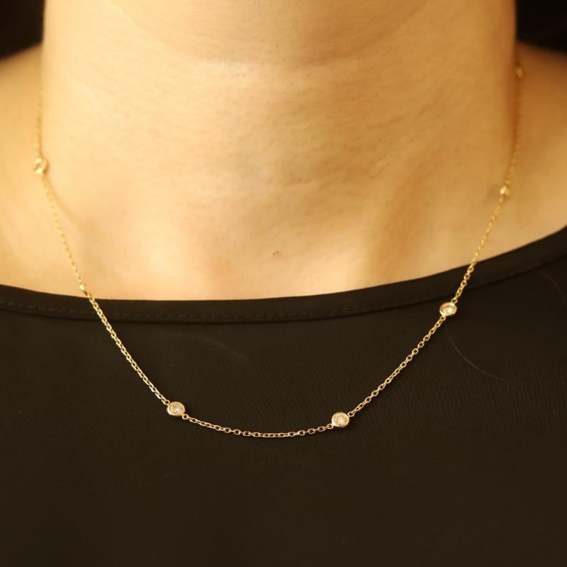 Contenu du métal : Or jaune 14k

Informations sur les pierres

Diamants naturels
Carat(s) : 1.04ctw
Coupe : Brillant rond
Couleur : I - J
Clarté : SI2 - I1

Total des carats : 1.04ctw

Style de chaîne : Câble taillé en diamant
Style du collier :