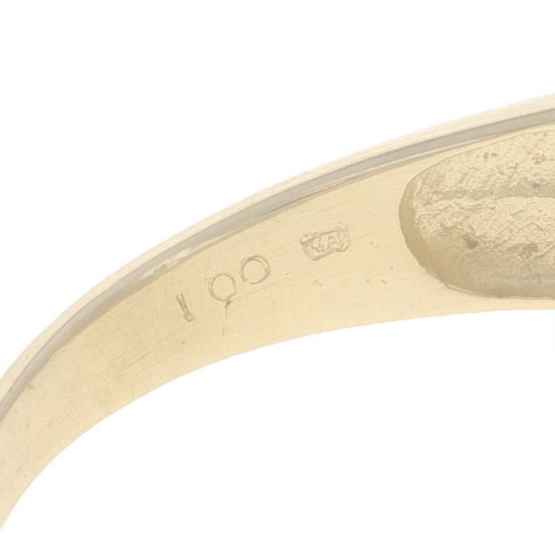 Anillo de oro amarillo con diamantes redondos y baguette de 14k 1,00ctw en venta 1