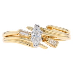 Anello di fidanzamento e fede in oro giallo con diamante bypass - 14k Marquise .30ctw