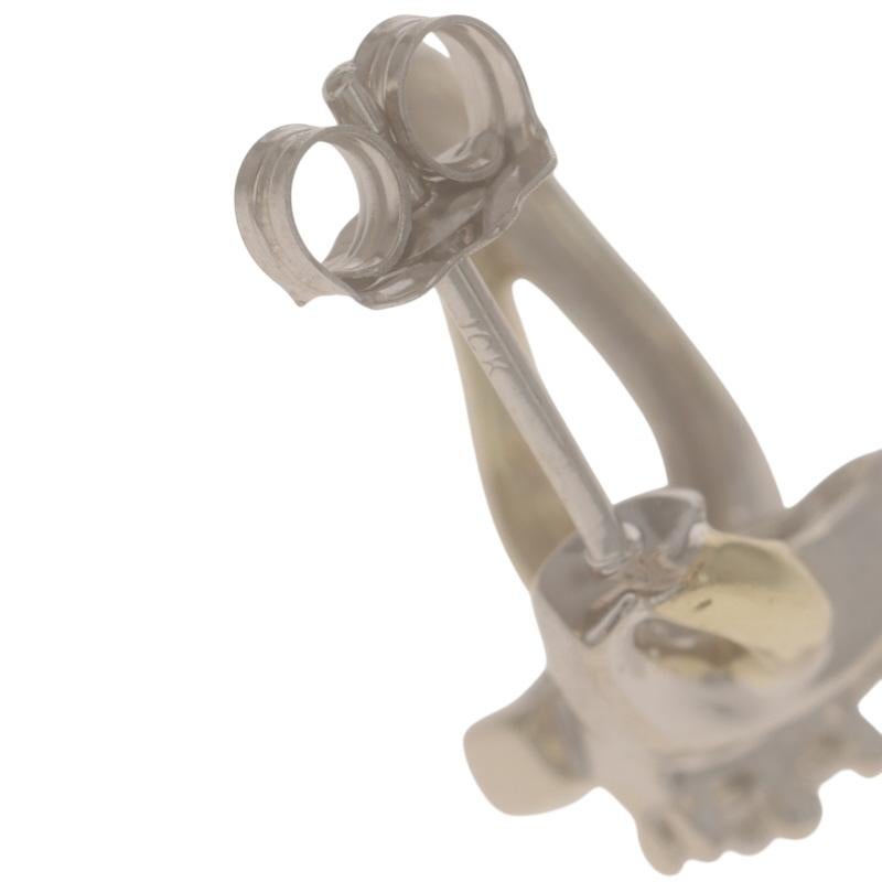 Donna Orecchini con diamante bypass in oro giallo con gancio a J - 10k Rotondo e Baguette .20ctw in vendita