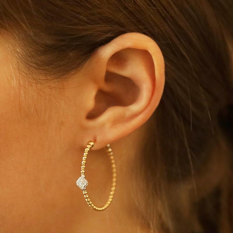 Yellow Gold Diamond Clover Flex Hoop Earrings -14k Rnd .12ctw Quatrefoil Pierced In New Condition For Sale In Greensboro, NC