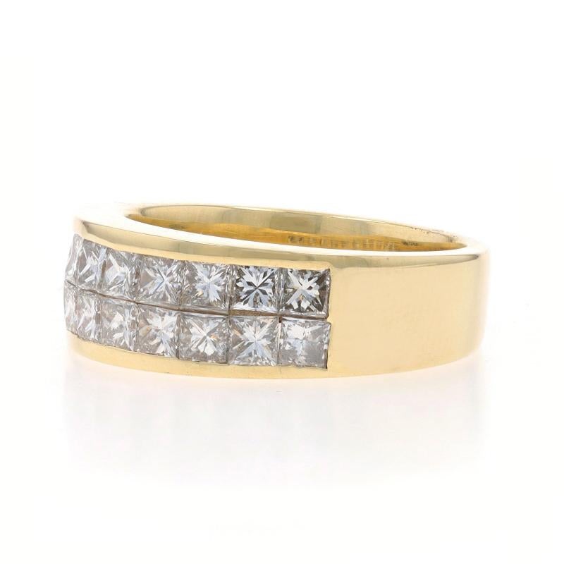 Yellow Gold Diamond Cluster Band - 18k Princess 2.00ctw Invisible Set Ring Sz 7 In Excellent Condition For Sale In Greensboro, NC