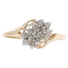 Bague bypass en or jaune à diamants en grappe - 10k Brillant rond .33ctw Floral