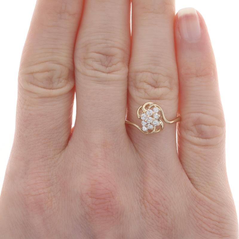 Round Cut Yellow Gold Diamond Cluster Bypass Ring - 14k Round Brilliant .25ctw Floral For Sale