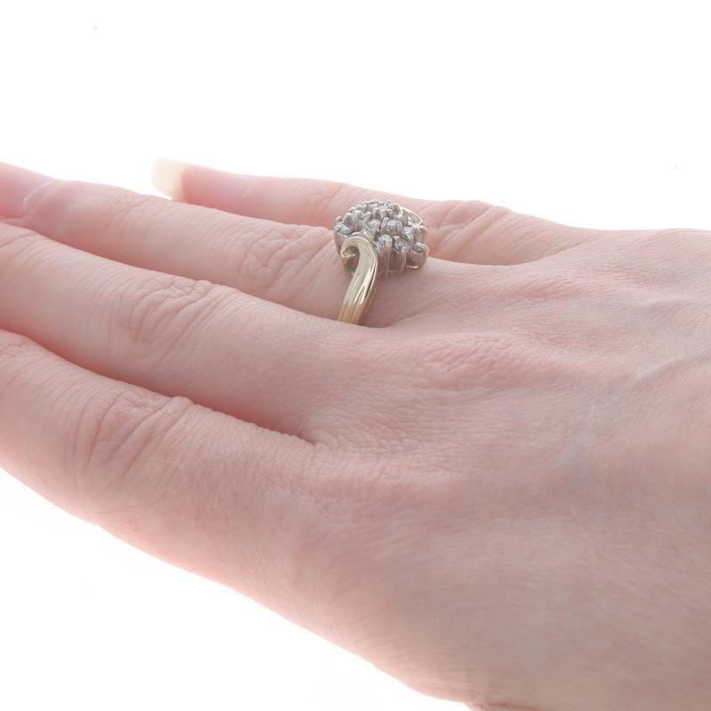 Bague bypass en or jaune avec diamant en grappe - 14k brillant rond .42ctw Pour femmes en vente