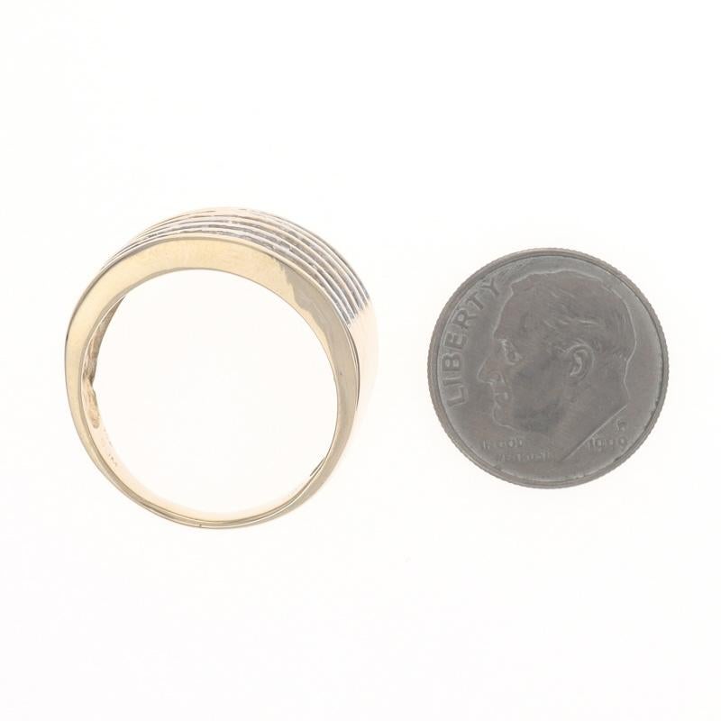 Anello da cocktail a grappolo di diamanti in oro giallo -10k Baguette 1.00ctw Channel Set Ring in vendita 1