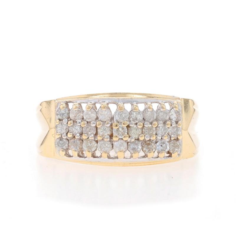 Taille : 7
Frais de taille : Up&Up pour 35 $ ou Down pour 35 $.

Contenu métallique : Or jaune 14k et or blanc 14k

Informations sur les pierres

Diamants naturels
Carat(s) : .48ctw
Coupe : Brillant rond
Couleur : H - I - J
Clarté : I2 - I3

Total