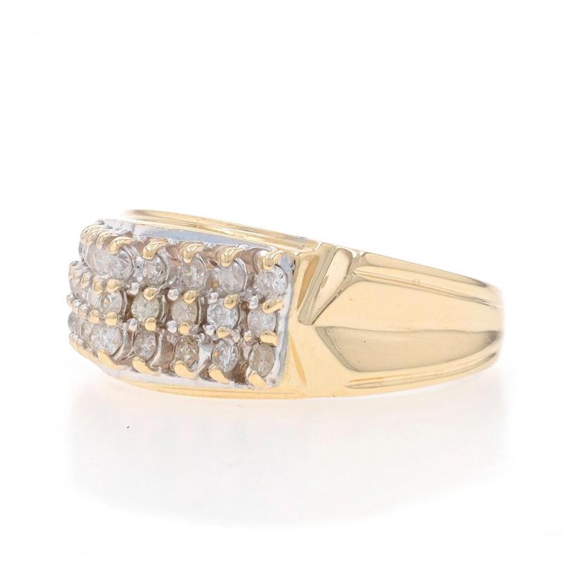 Bague de cocktail en or jaune avec diamant en grappe 14k rond brillant .48ctw Tiered Ring Excellent état - En vente à Greensboro, NC