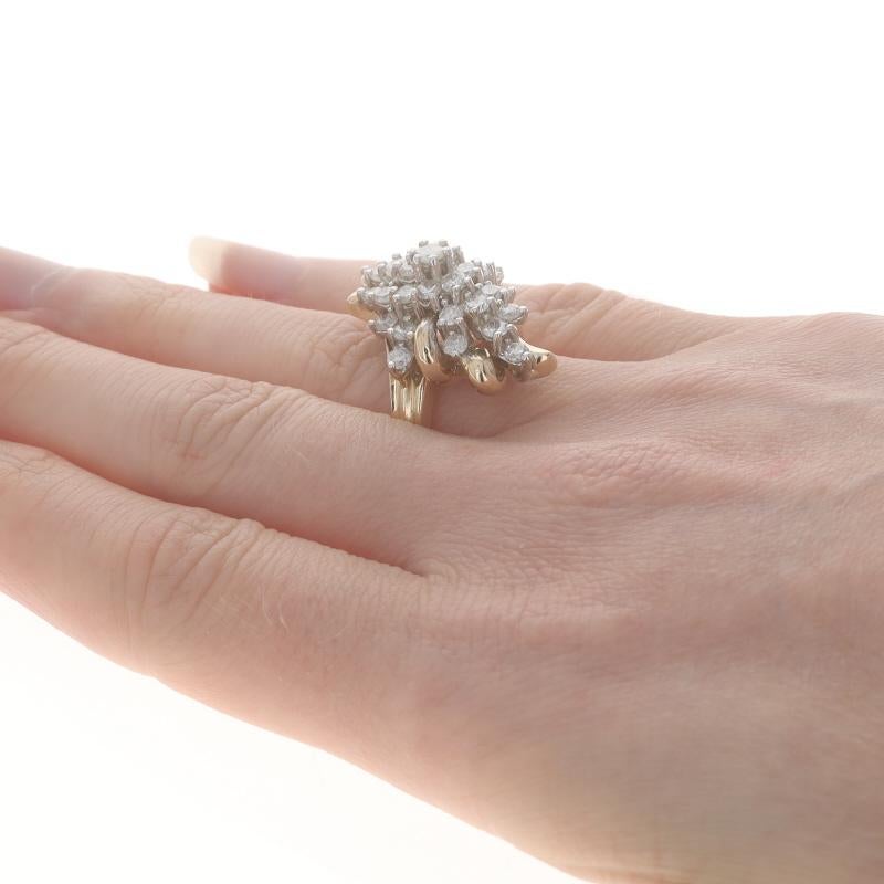 Gelbgold Diamant-Cluster-Cocktail- Bypass-Cocktailring - 14k runder 2,00ctw Blumenschleife Damen