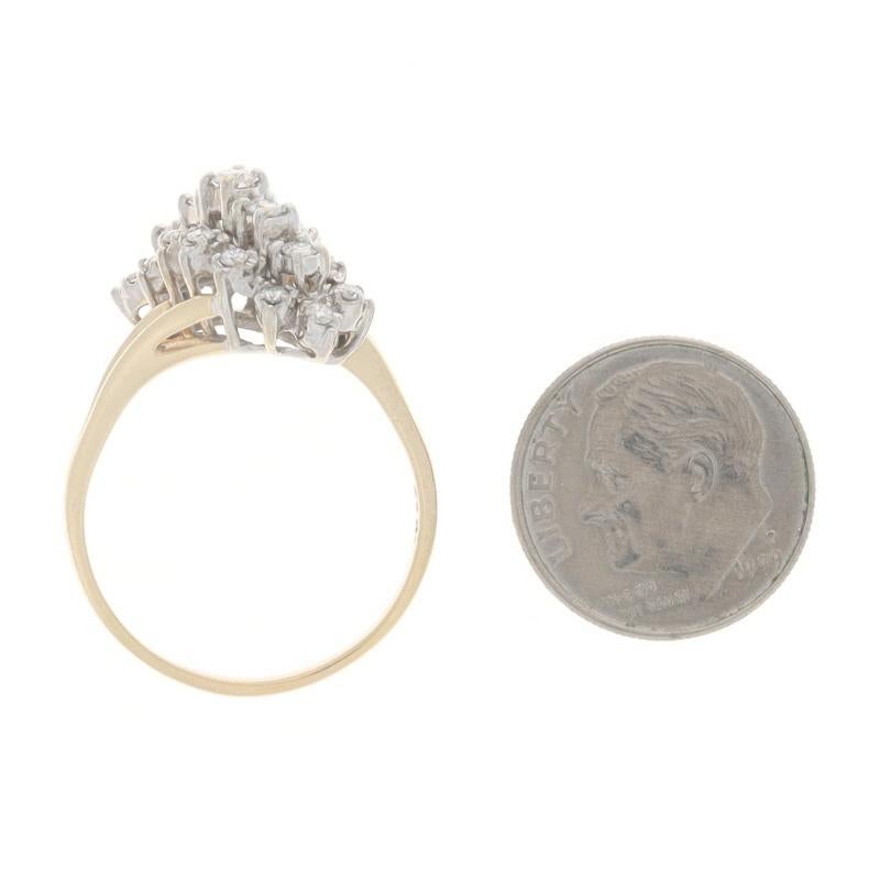 Bague bypass en or jaune avec grappe de diamants - 14k Round .50ctw Waterfall en vente 1