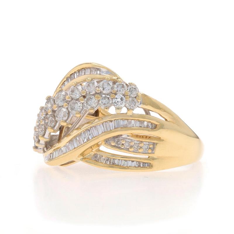 Yellow Gold Diamond Cluster Cocktail Ring - 10k Round & Baguette 1.00ctw In Excellent Condition In Greensboro, NC