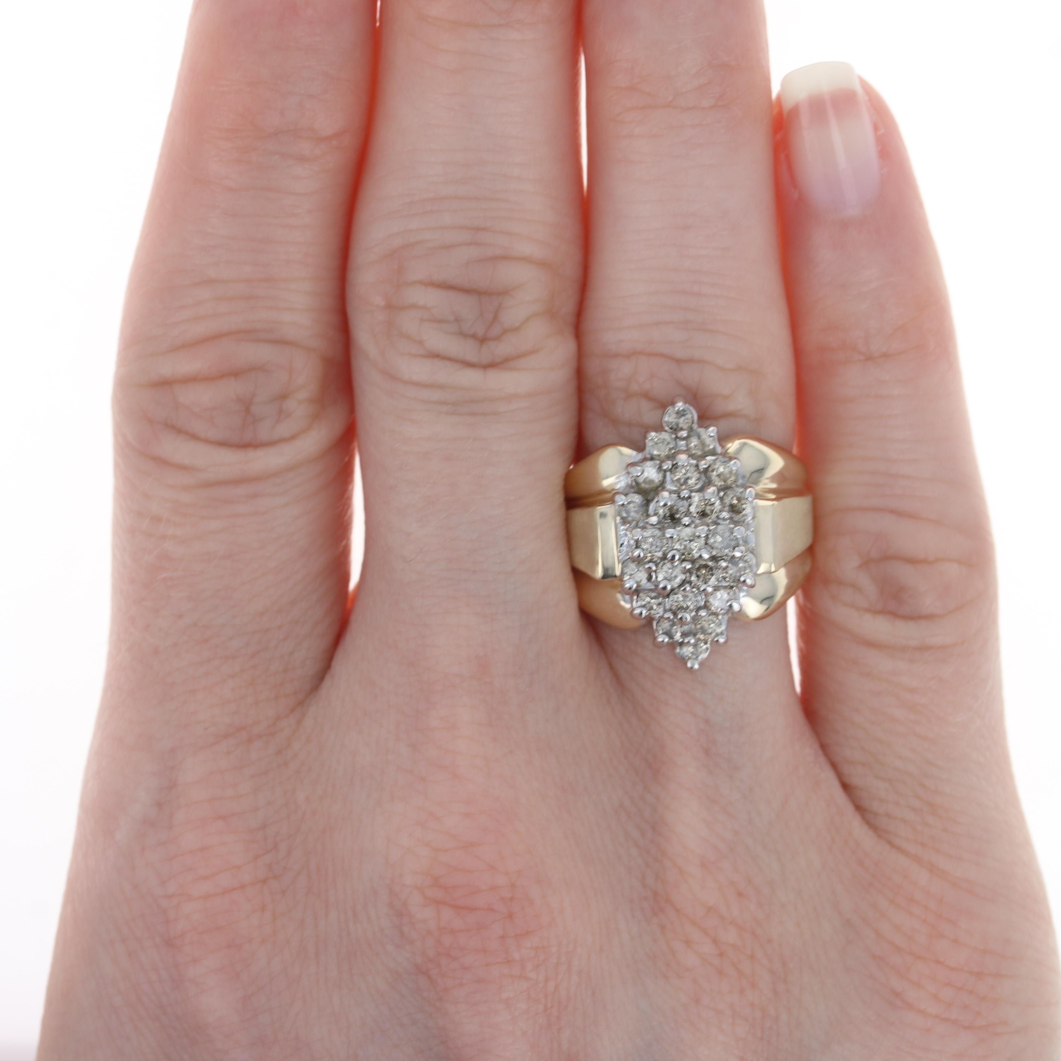 Gelbgold Diamant-Cluster-Cocktailring, 10k runder Brillant 1,00ctw gebürstet () 2