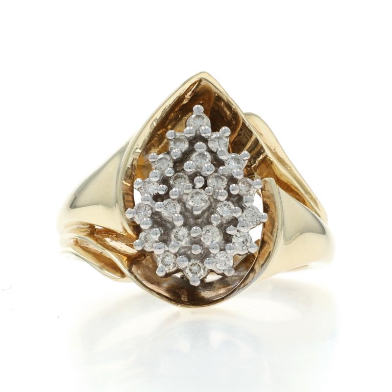 Dimensione: 7
Costo della taglia: Una taglia in più per $40 o una taglia in meno per $30

Contenuto metallico: oro giallo 10k e oro bianco 10k

Informazioni su A. Stone

Diamanti naturali
Carati: .25ctw
Taglio: Rotondo brillante
Colore: J -